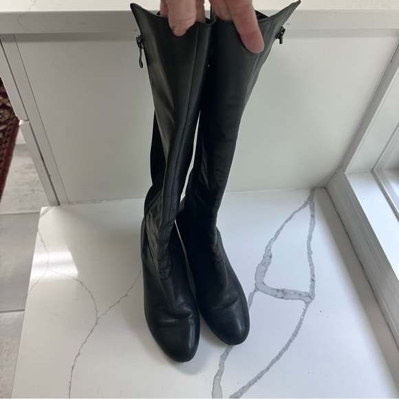 Umberto Raffini Black Heeled Boots - Picture 3 of 9